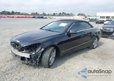 2012 Mercedes-Benz E 350 z USA, uszkodzony, nr VIN WDDKK5KF3CF144313